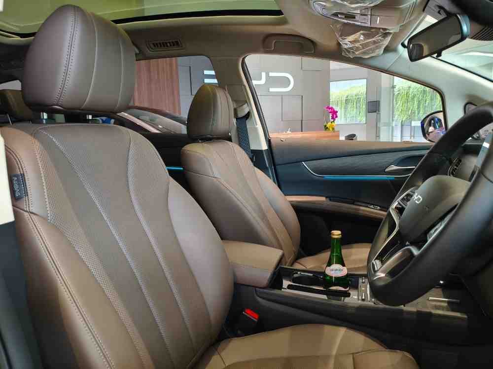 byd m6 panoramik