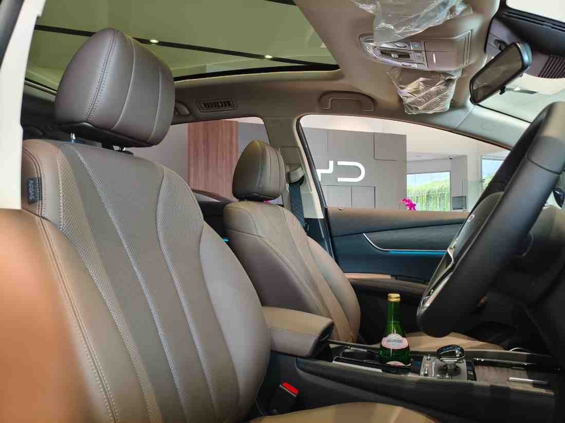 byd m6 panoramik